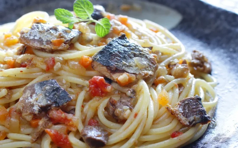 Sardines in Pasta