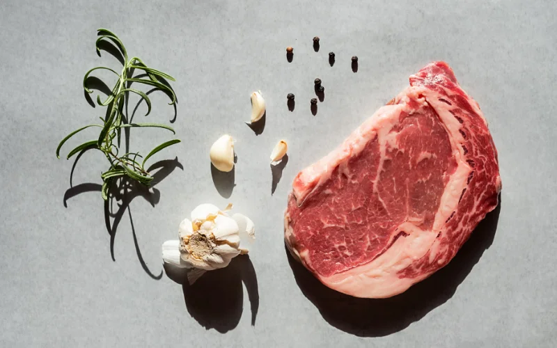 Steak with Garlic